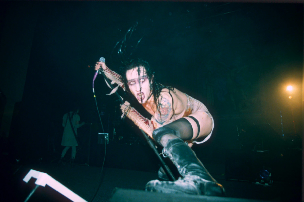 Marilyn Manson si cele mai tampite povesti ce insotesc albumul Antichrist Superstar - Contemporary-Establishment