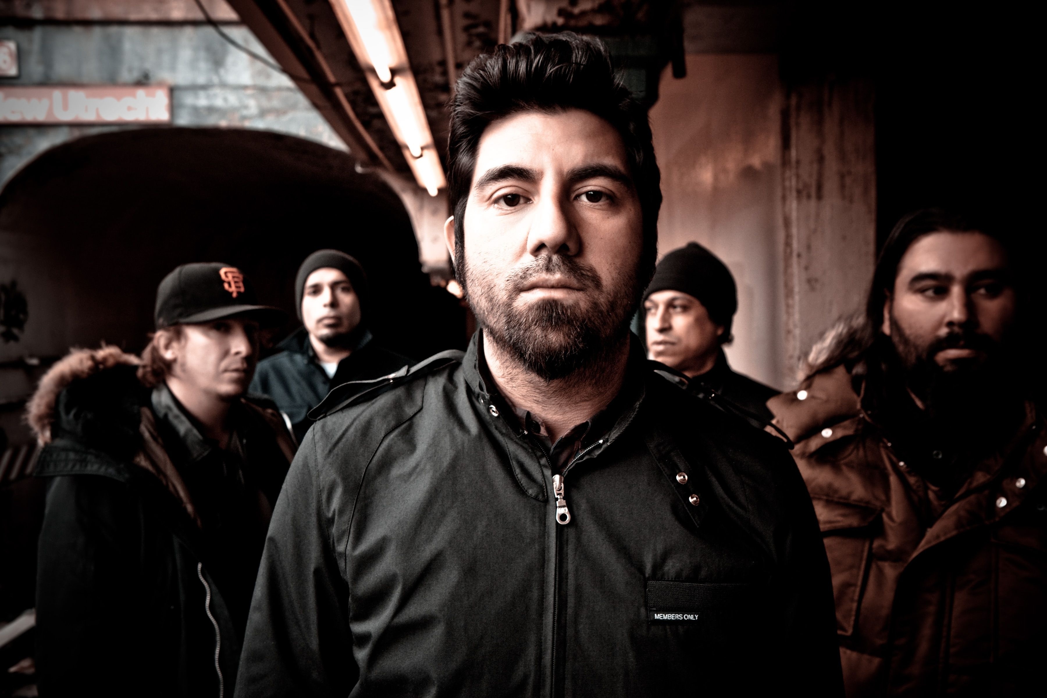 Tot ce trebuie sa stii despre formatia Deftones - Contemporary-Establishment