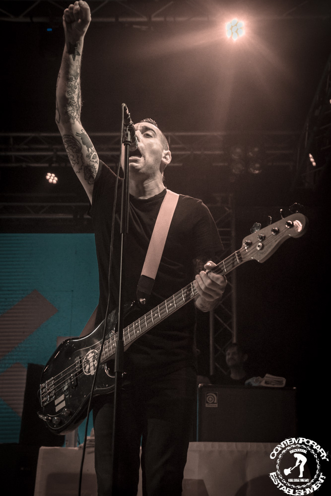 Anti-Flag și E.M.I.L. au concertat în Quantic și a fost super tare