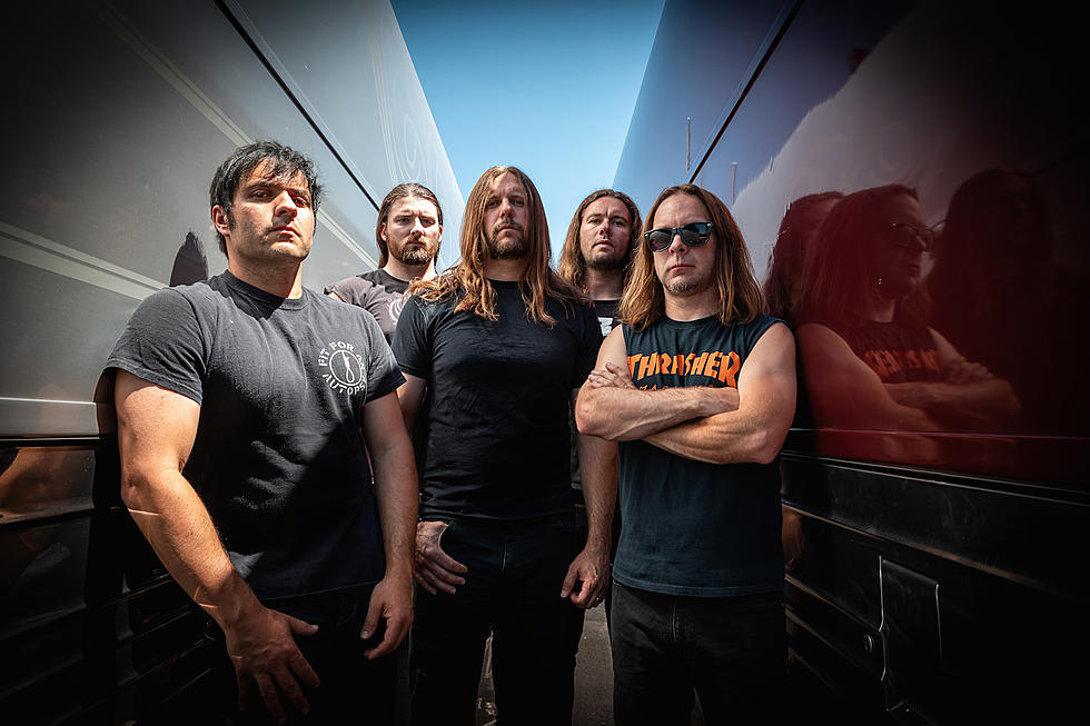 Unearth l-a recrutat pe Trevor Strnad de la Black Dahlia Murder pentru "Lesions of Different Kind" - contemporary-establishment