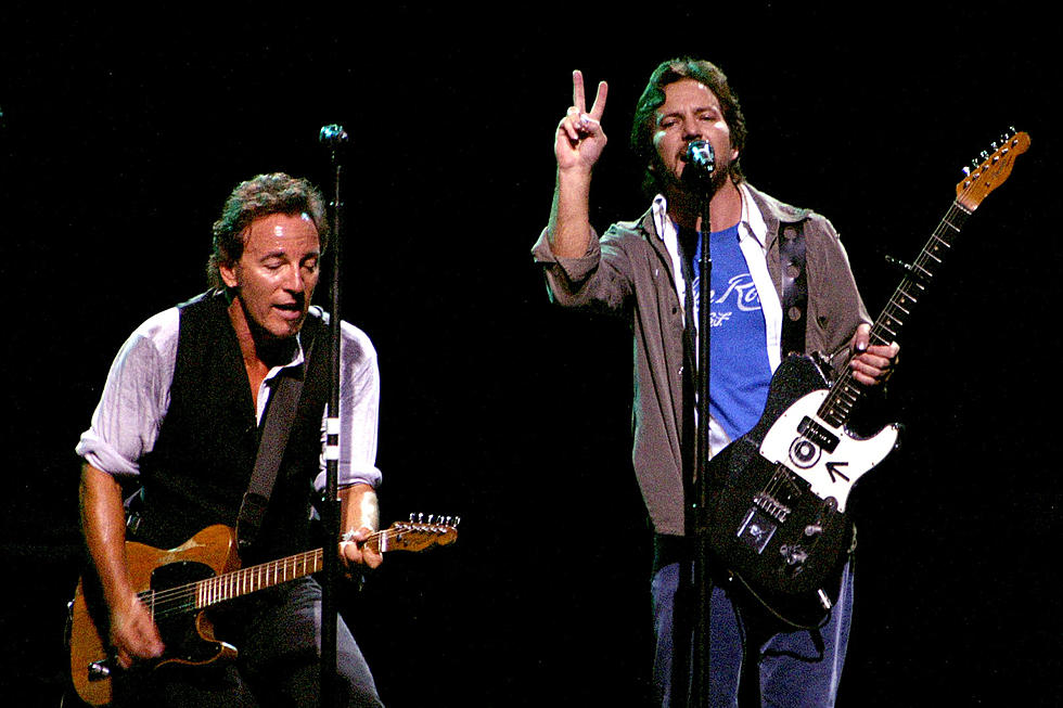 Eddie Vedder a lansat un cover după Growin' Up a lui Bruce Springsteen