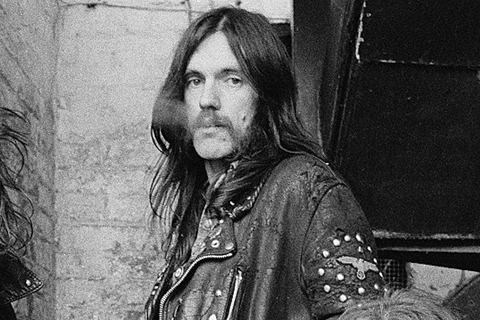 Vezi fotografii cu Lemmy Kilmister de-a lungul anilor