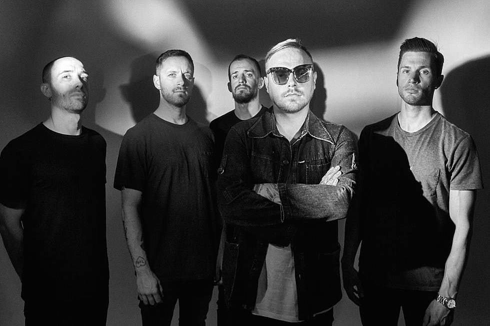 Architects lanseaza noul single intitulat "METEOR"
