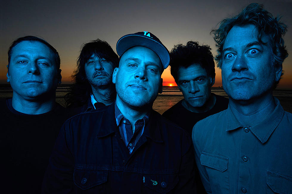 Trupa The Bronx lansează single-ul "White Shadow" și anunță noul album