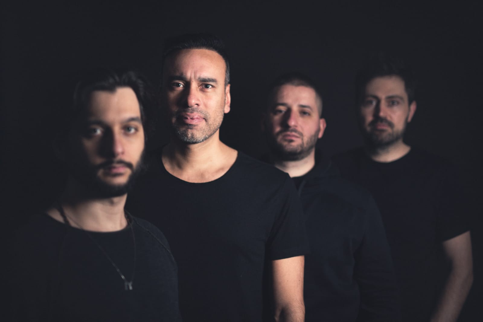 Trupa GUILTY atinge o tema sensibila si dureroasa prin noul single si video „Never Call My Name Again”