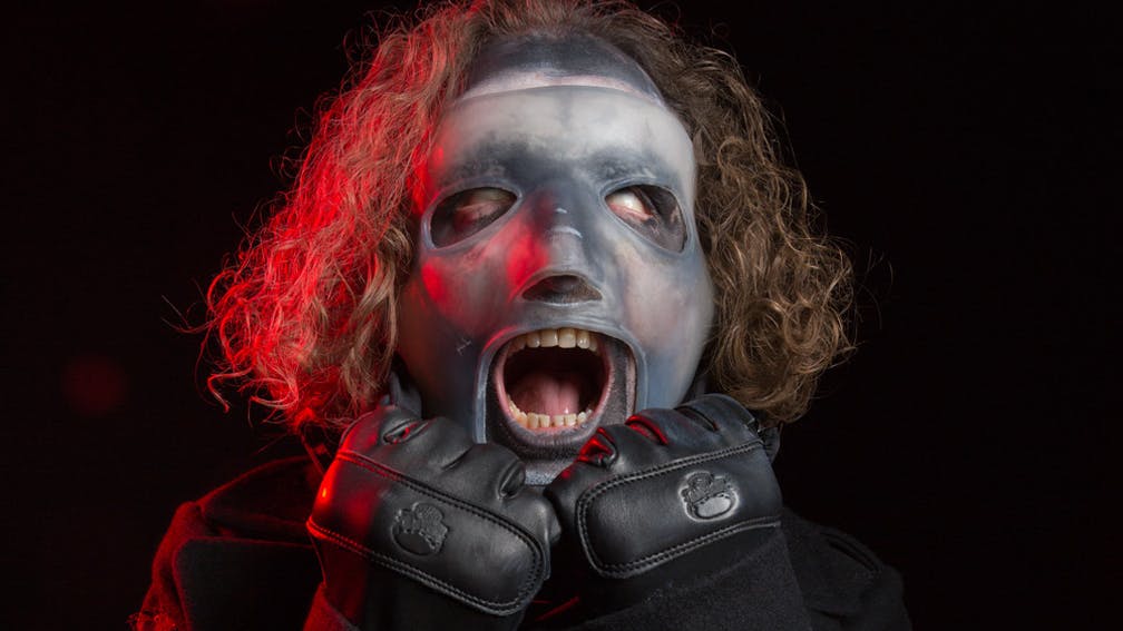 Corey Taylor: Slipknot va lansa ceva nou "luna viitoare sau ceva de genul"