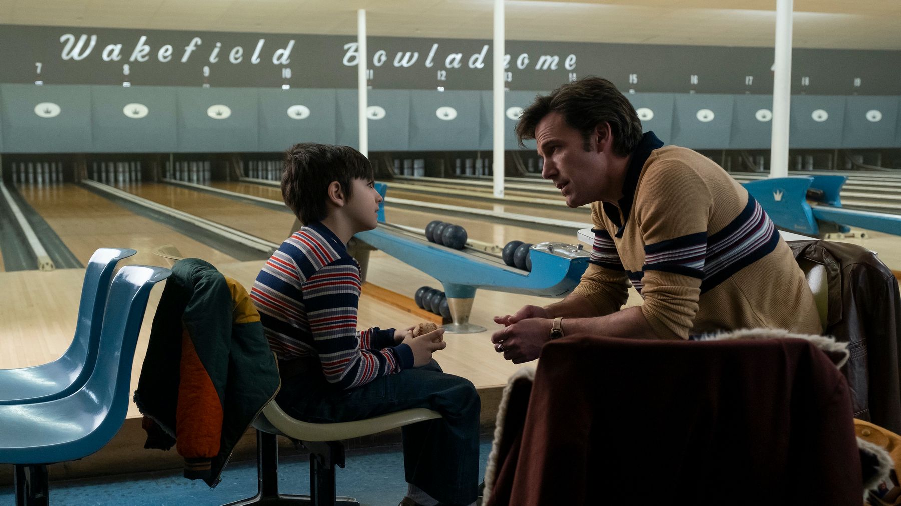 Vezi trailerul filmului The Tender Bar cu Ben Affleck în regia lui George Clooney