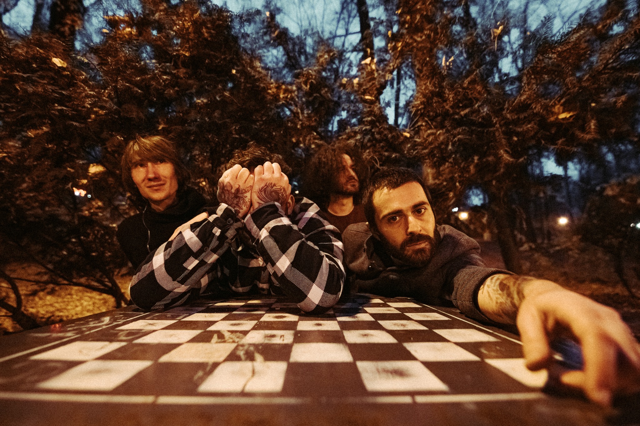 Trupa EYEDROPS a lansat videoclipul pentru single-ul "Între timp" - contemporary-establishment