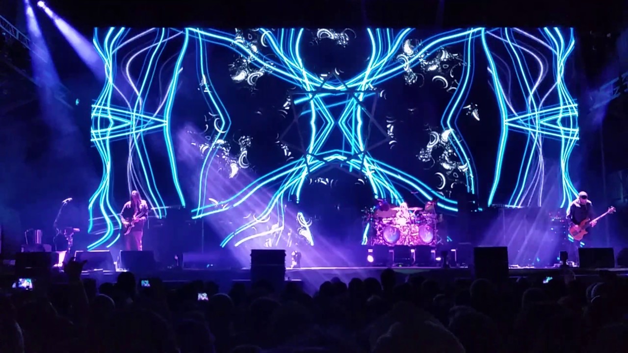 Tool a interpretat piesa ‘UNDERTOW’ Live pentru prima dată în 20 de ani - contemporary-establishment