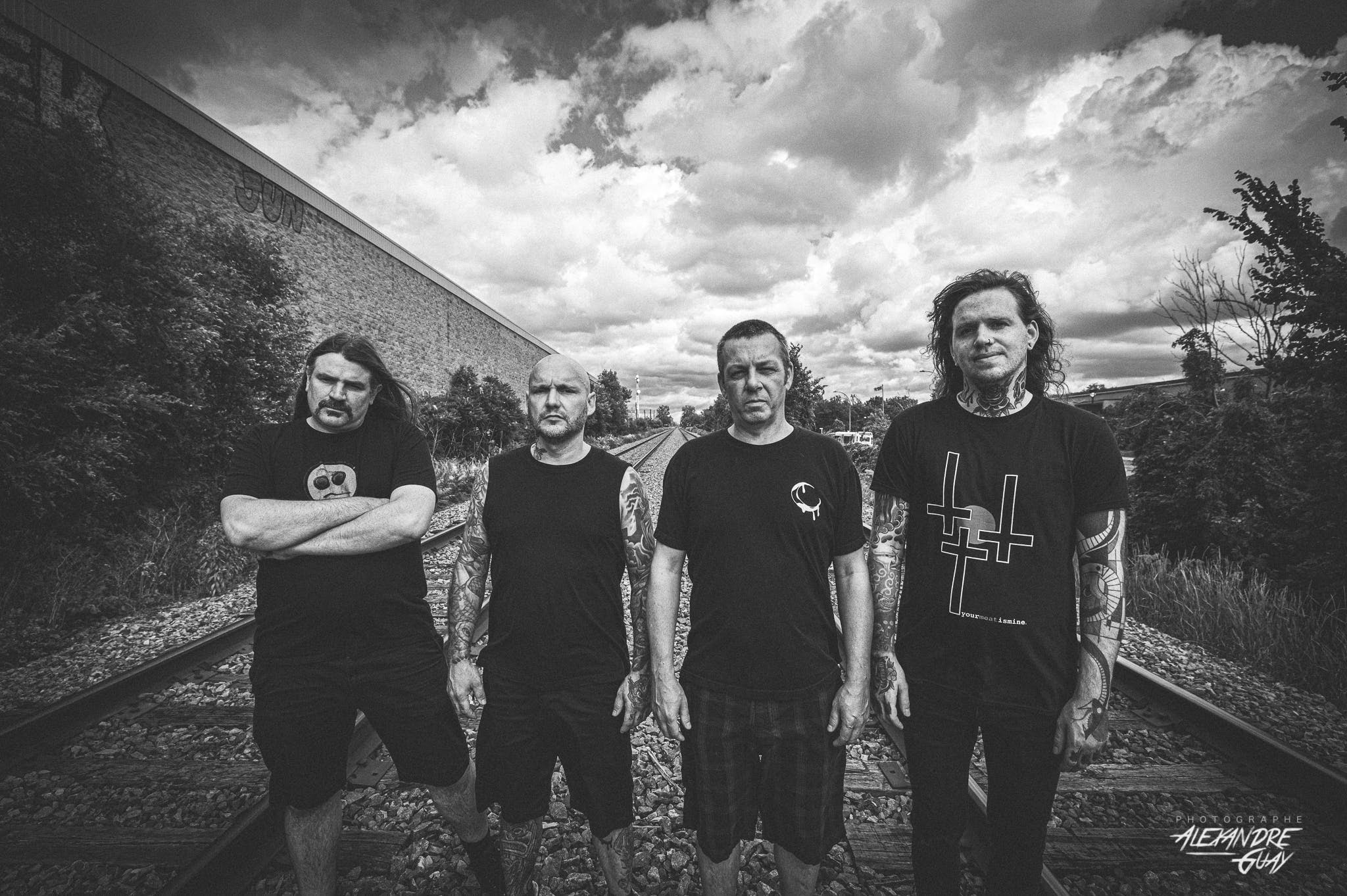 Montreal's JUNKOWL Create Harsh and Guttural Cover Video of Amy Winehouse's "Back To Black" - contemporary-establishment