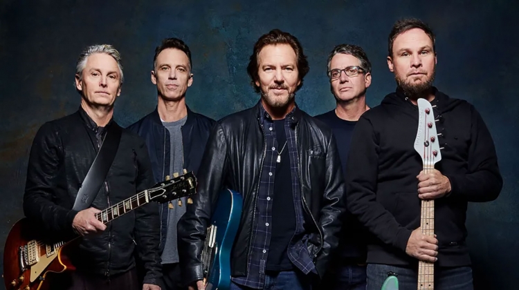 Pearl Jam anunță albumul lor al 12-lea, "Dark Matter", și lansează piesa cu un bas puternic, cu referire la legendarul King Diamond - Contemporary-Establishment