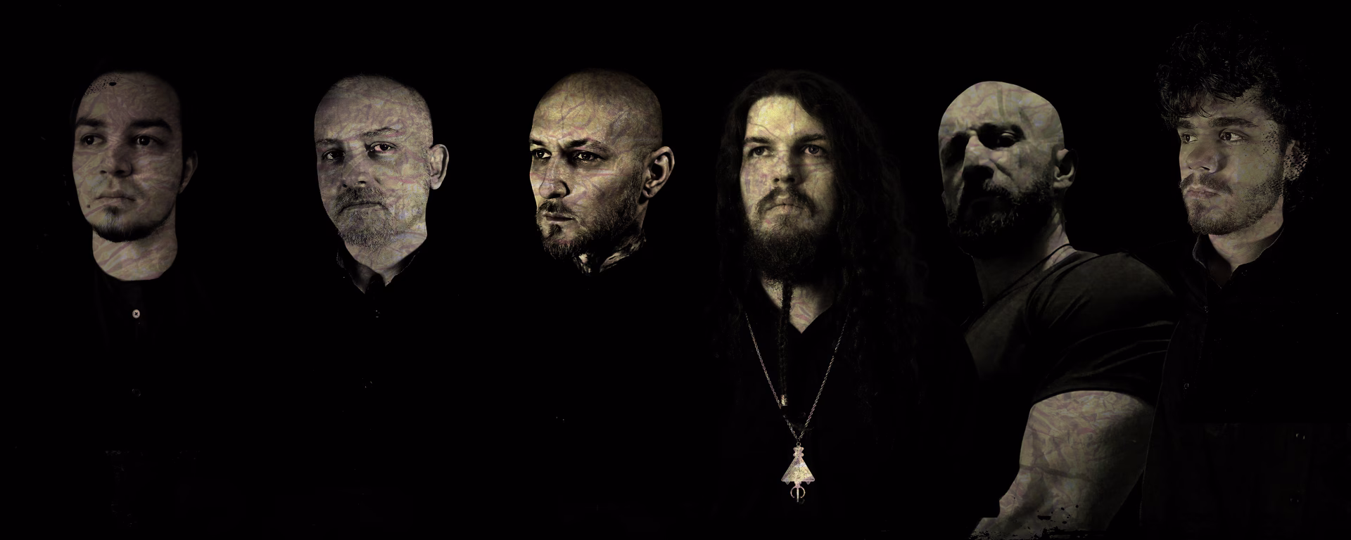 CLOUDS anunță lansarea noului album "Desprins" – disponibil pe CD din 13 februarie via Loud Rage Music - ZaTurk