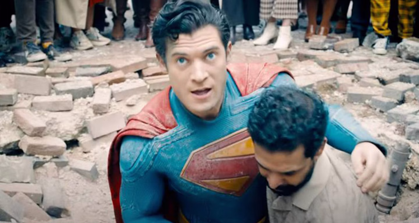 Superman revine în forță: David Corenswet, un nou erou pentru o nouă eră – monștri, Luthor și întrebările lui Lois Lane - ZaTurk