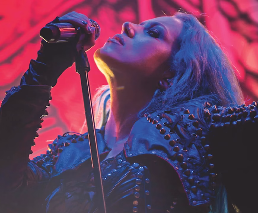 Alissa White-Gluz: Despărțirea de Arch Enemy și Renașterea Solo – O Poveste de Metal și Metamorfoză - ZaTurk